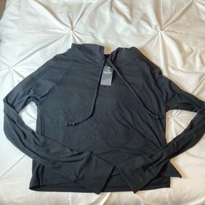 hollister sweater